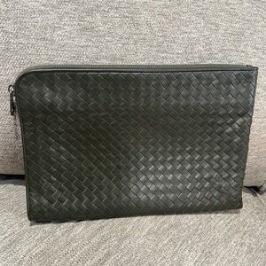 Bottega Veneta Black and Green Intrecciato Laptop Bag